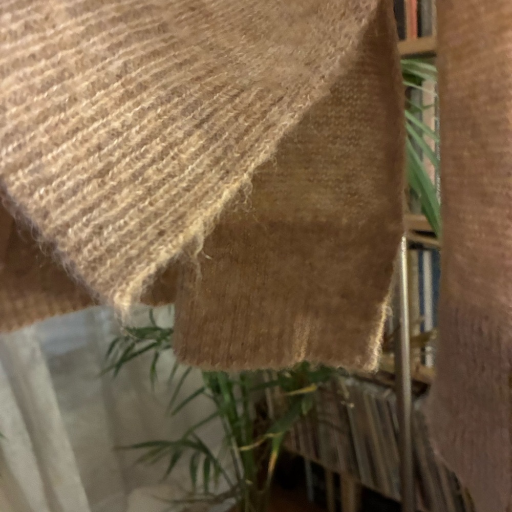 Jenny Kayne Alpaca Wool Boyfriend Sweater in Oatmeal-XS - Picture 10 of 12